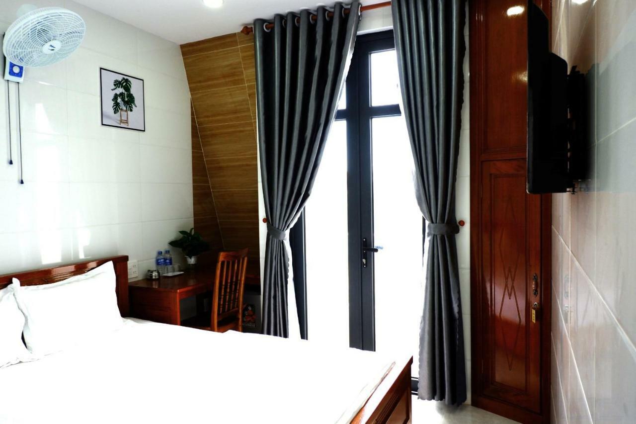 Thy Hung Legacy Hotel Туихоа Экстерьер фото