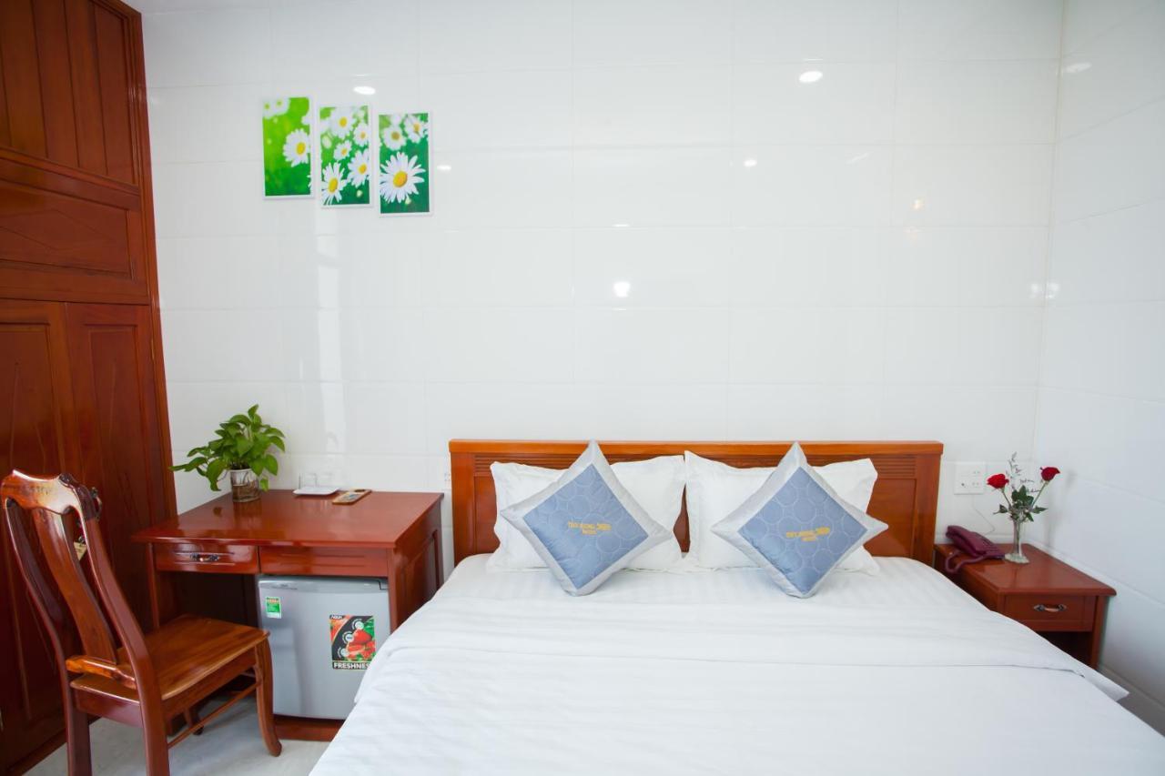 Thy Hung Legacy Hotel Туихоа Экстерьер фото