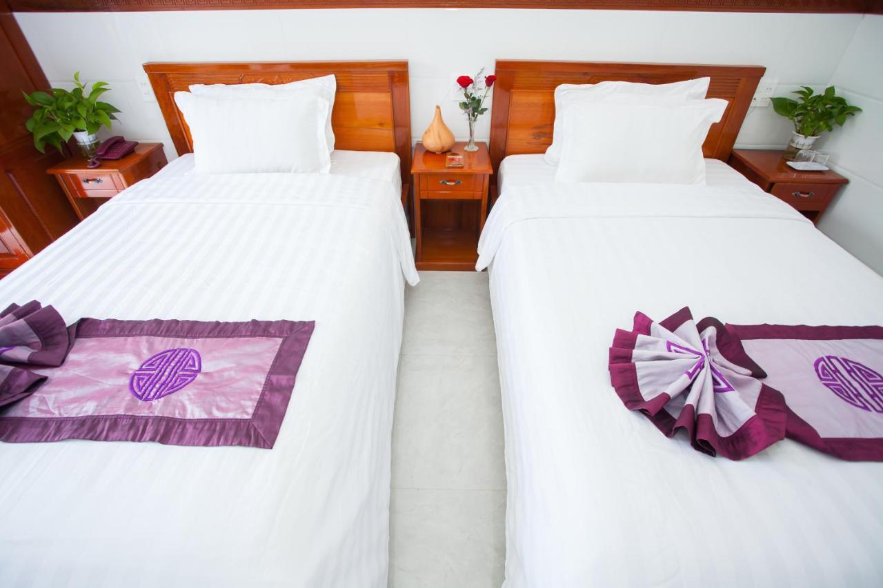 Thy Hung Legacy Hotel Туихоа Экстерьер фото